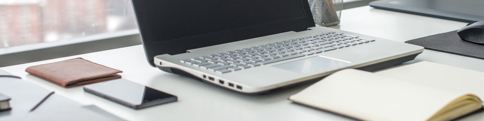 お問い合わせ　通報窓口